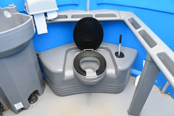 Best Luxury portable toilet rental  in Riverside, CA